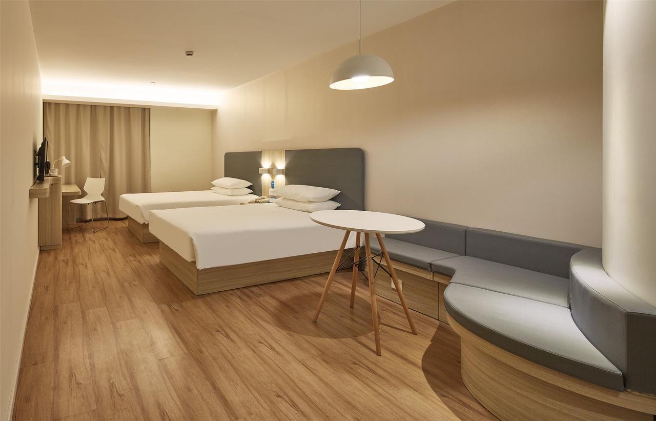 Hotel Hanting People's Square Dagu Road Shanghai