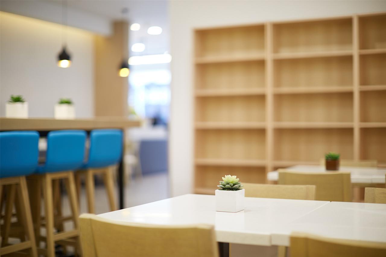 Hotel Hanting People's Square Dagu Road